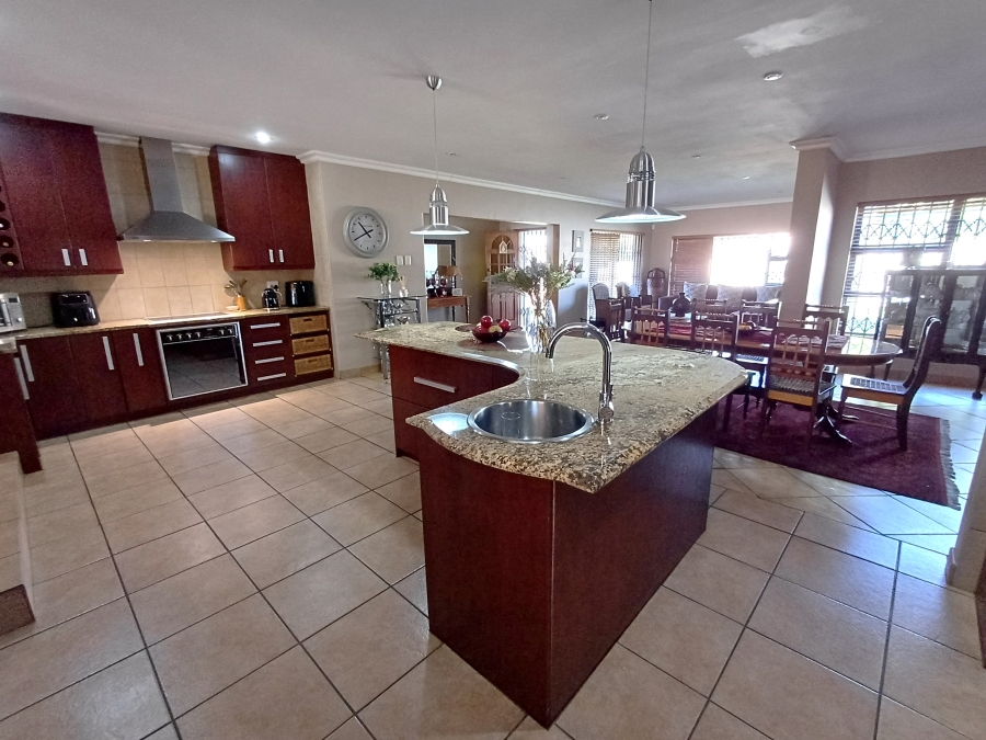 4 Bedroom Property for Sale in Vanes Estate Eastern Cape